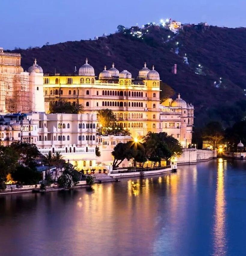 City Palace Udaipur - Royal Heritage Tour